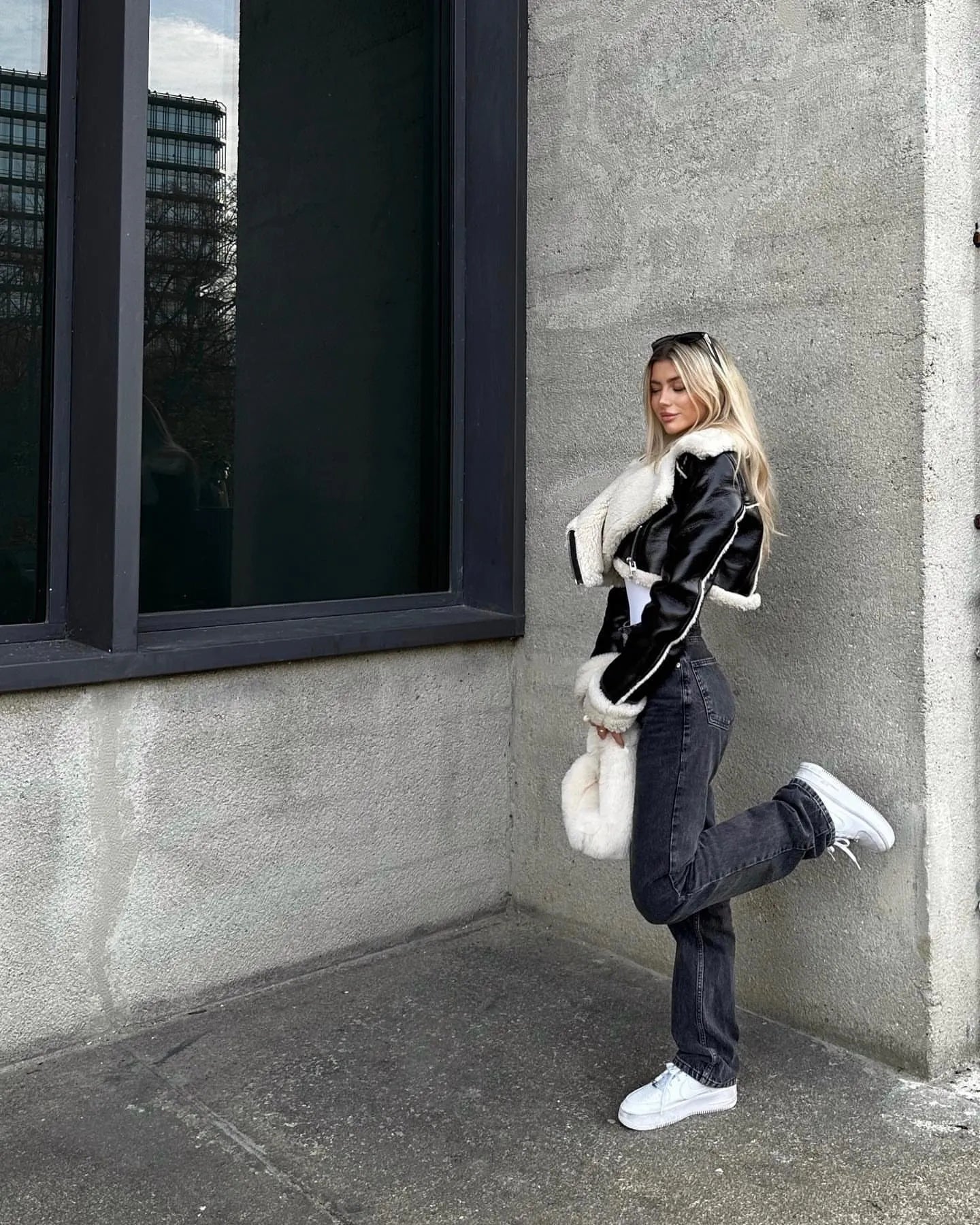 Maison Élan: Elevate cropped jacket.